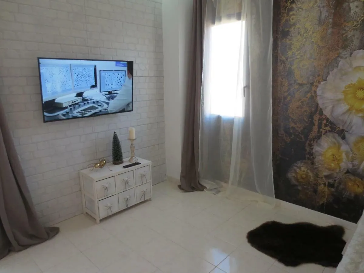 Апартаменты Golden Dreams & Perfect For You ***** Адехе