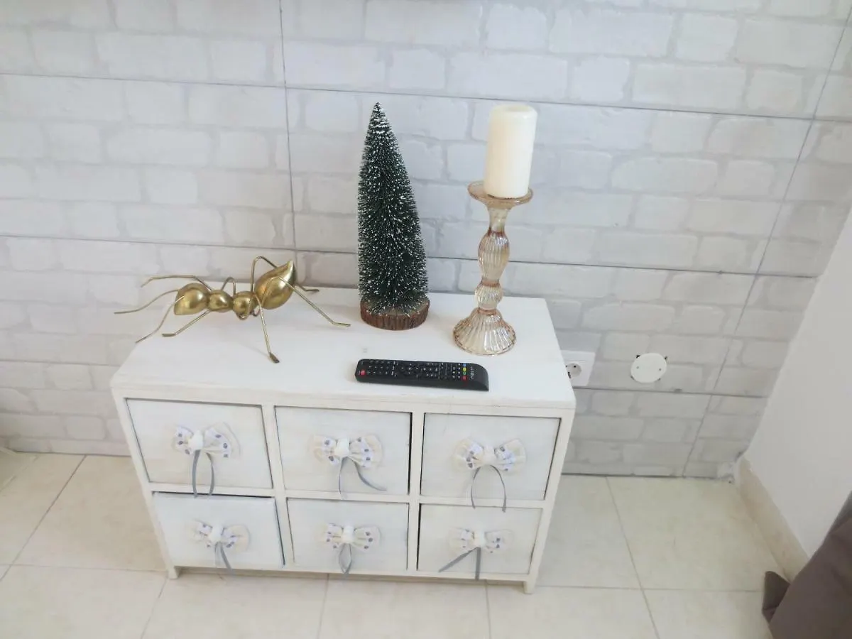 Golden Dreams & Perfect For You ***** Адехе 0*,  Испания